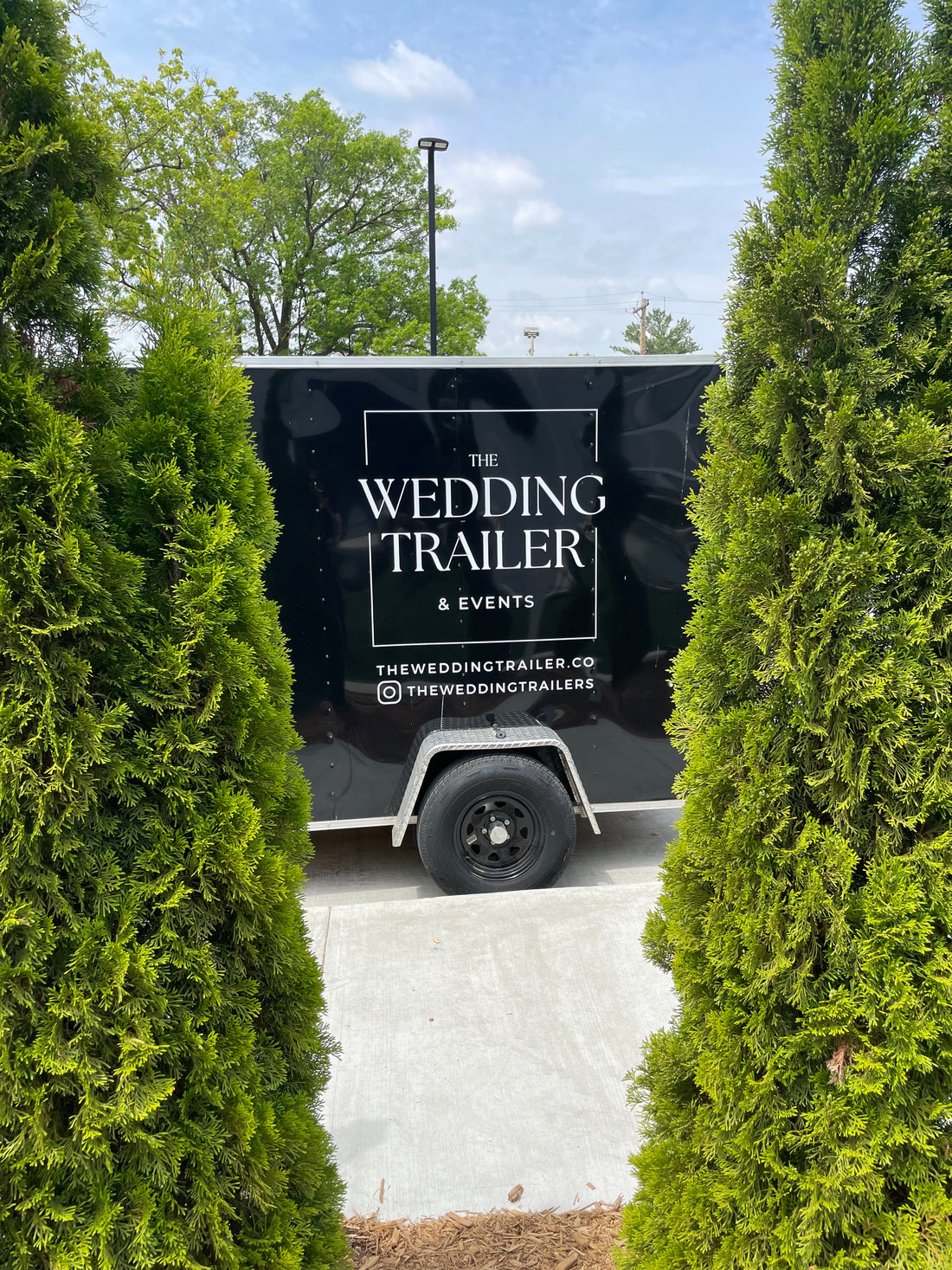 Trailers of Inspiration: How Our Wedding Decor Rental Service Transforms Venues
